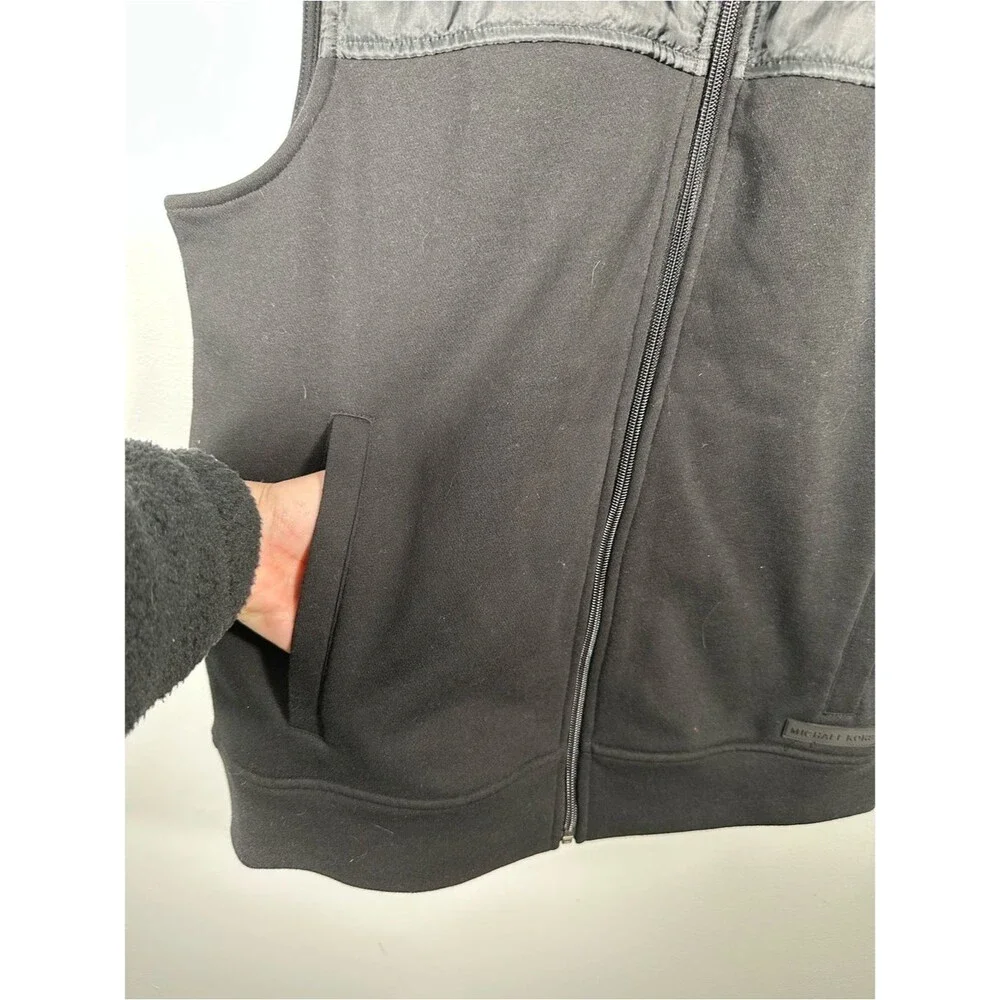 Michael Kors Men's Black Zip-Up Collared Vest NWT Size Medium Minimalist
